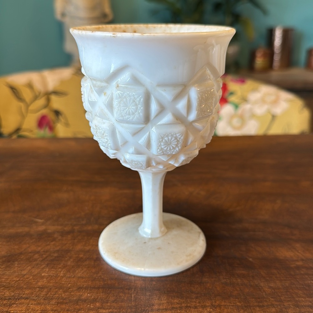 Vintage Westmoreland white milk glass quilt pattern stemmed goblet
